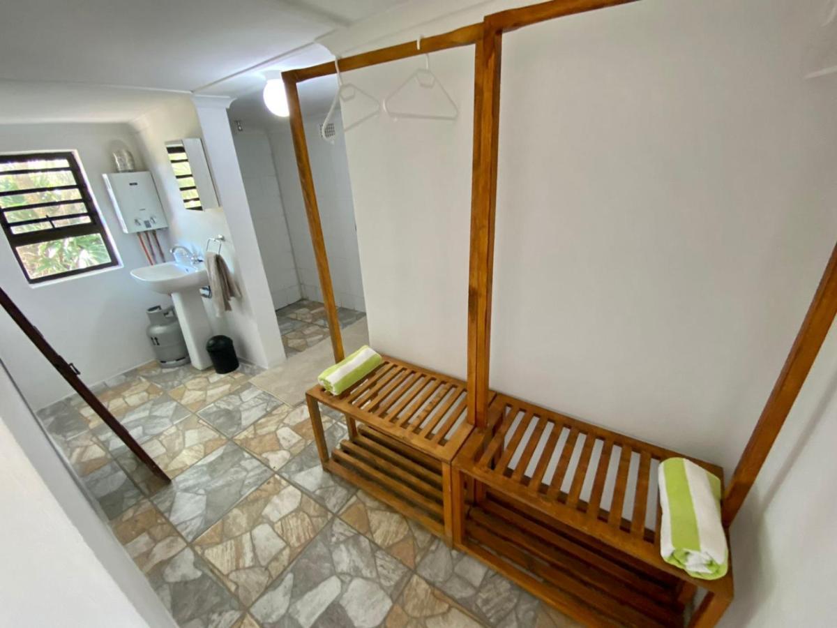 Sunset Bed And Breakfast Коффи-Бей Экстерьер фото
